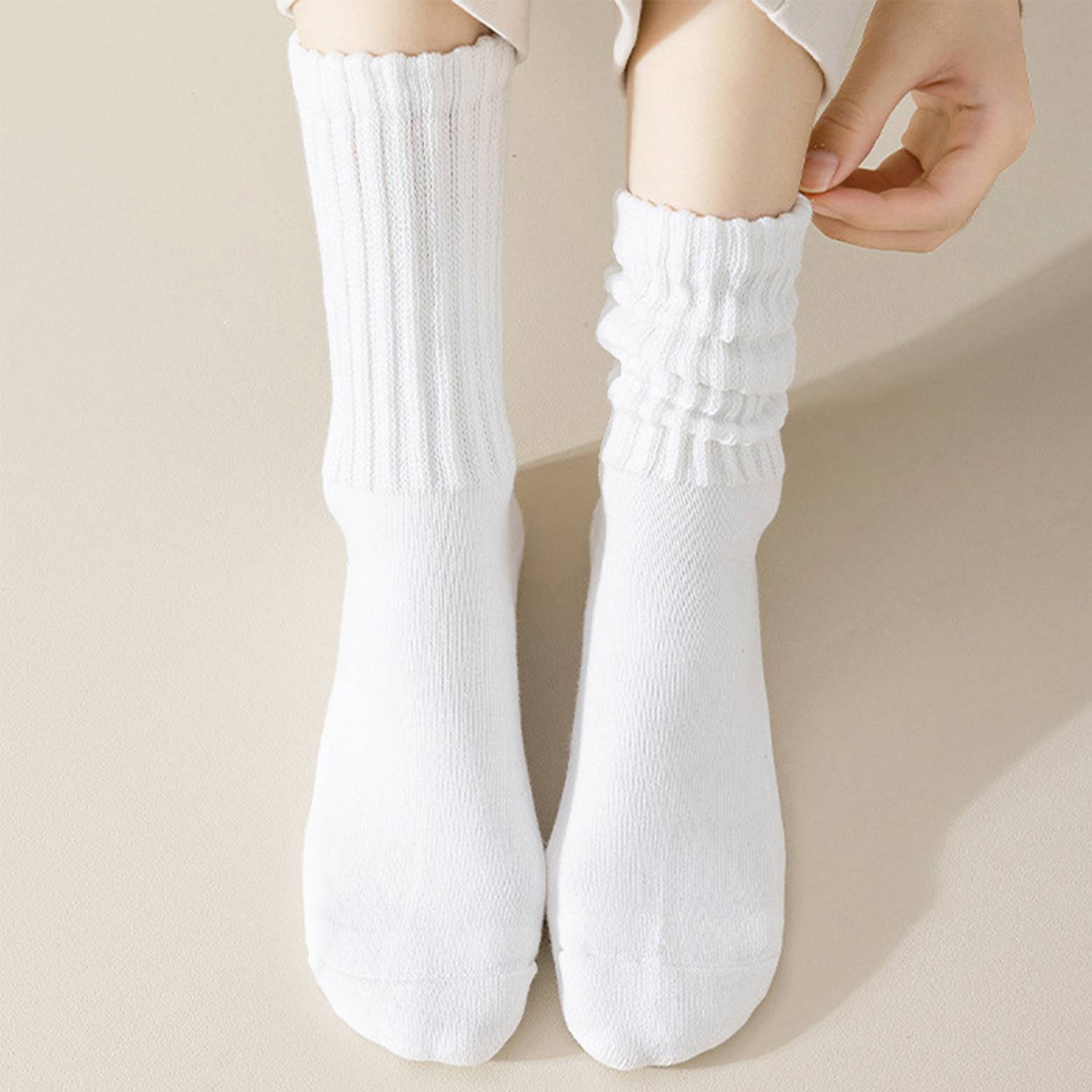 Women's Scrunch Crew Socks 2