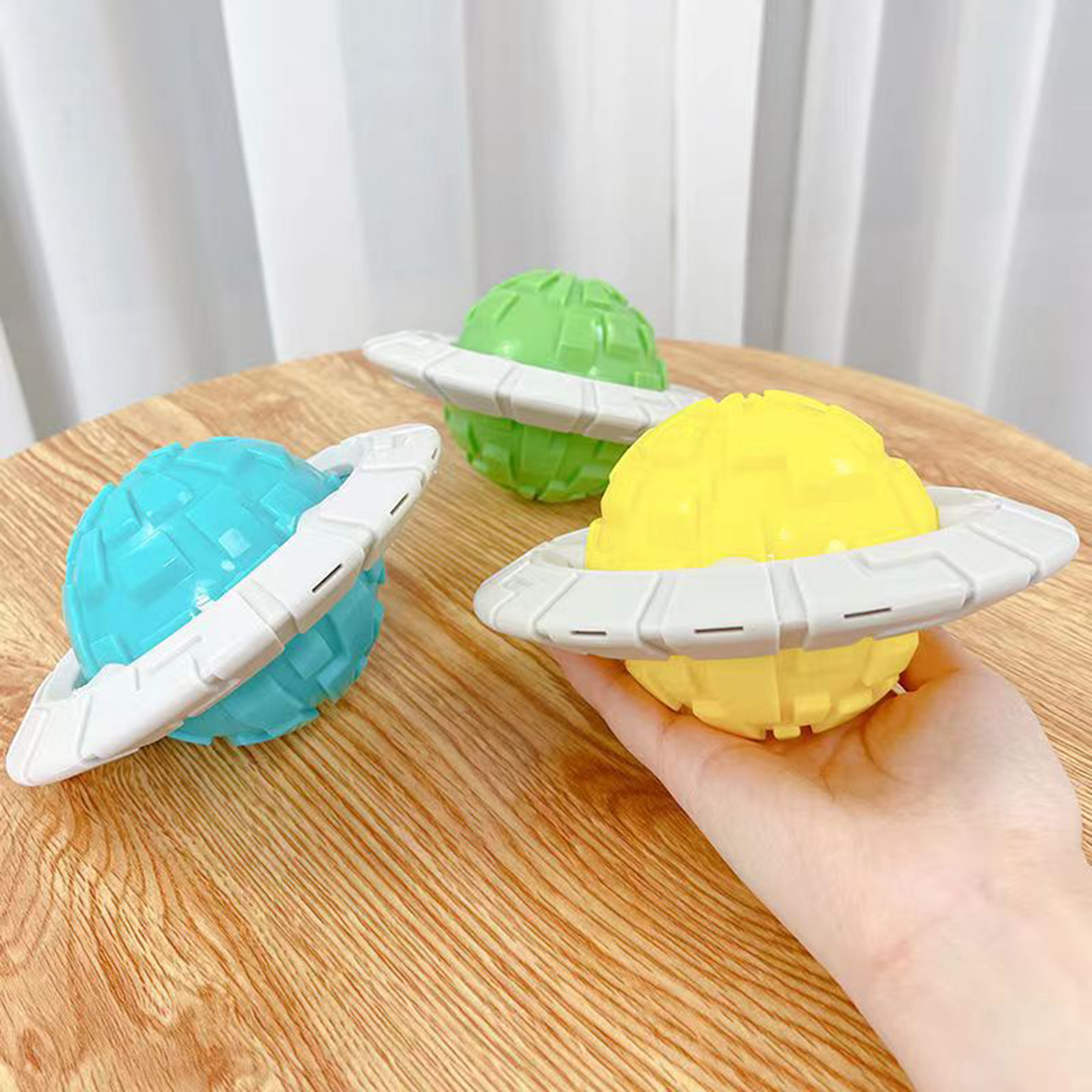 UFO Shape Chewers Dog Toy 4
