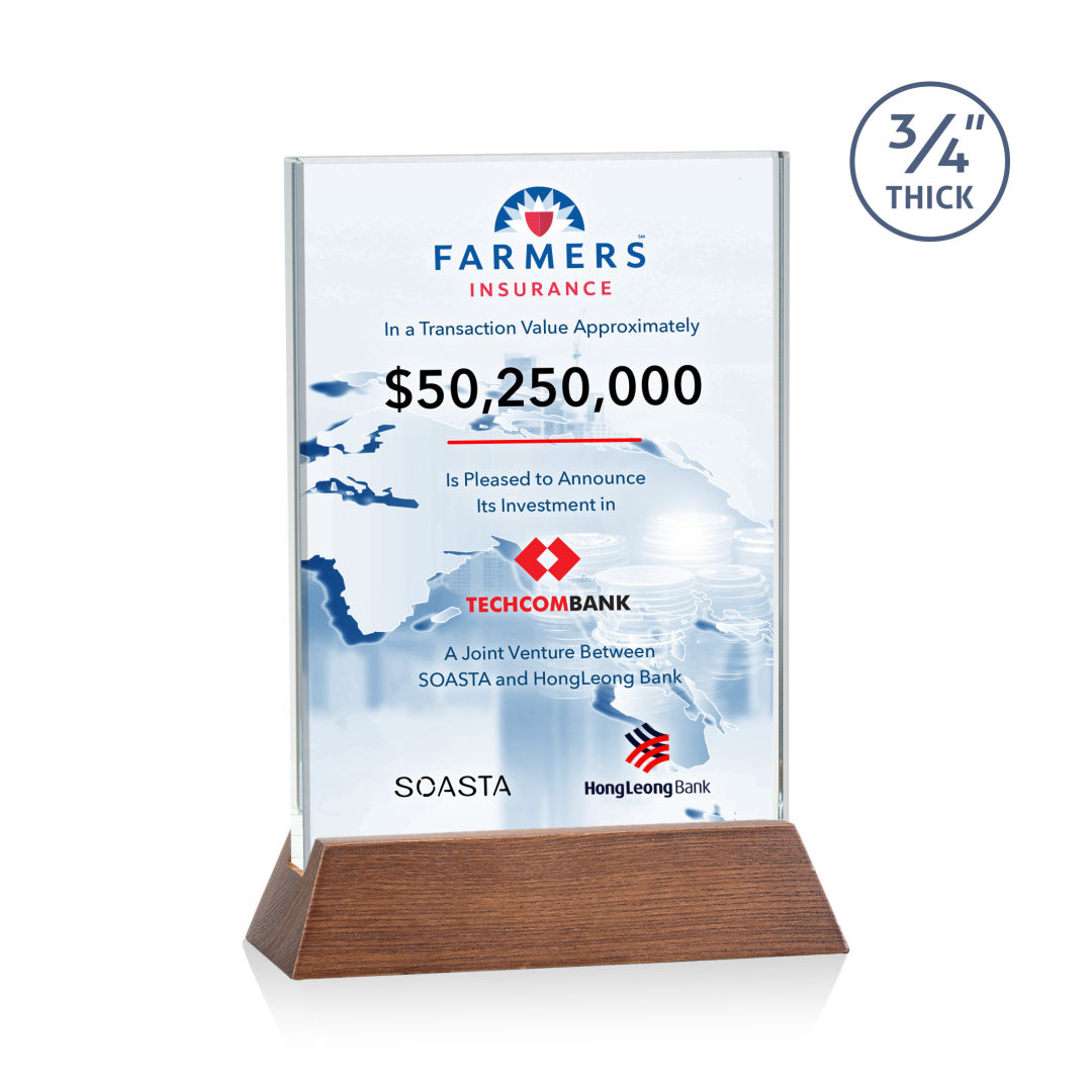 Walkerton VividPrint™ Award - Starfire/Walnut (Vert)