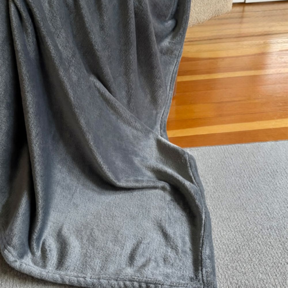 Velura Throw 6