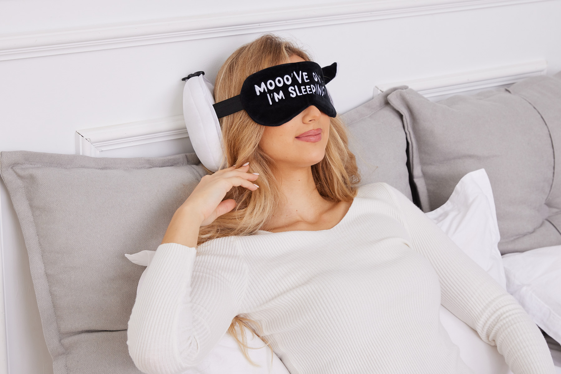 Comfort Pals™ Cow 2-in-1 Pillow Sleep Mask 7