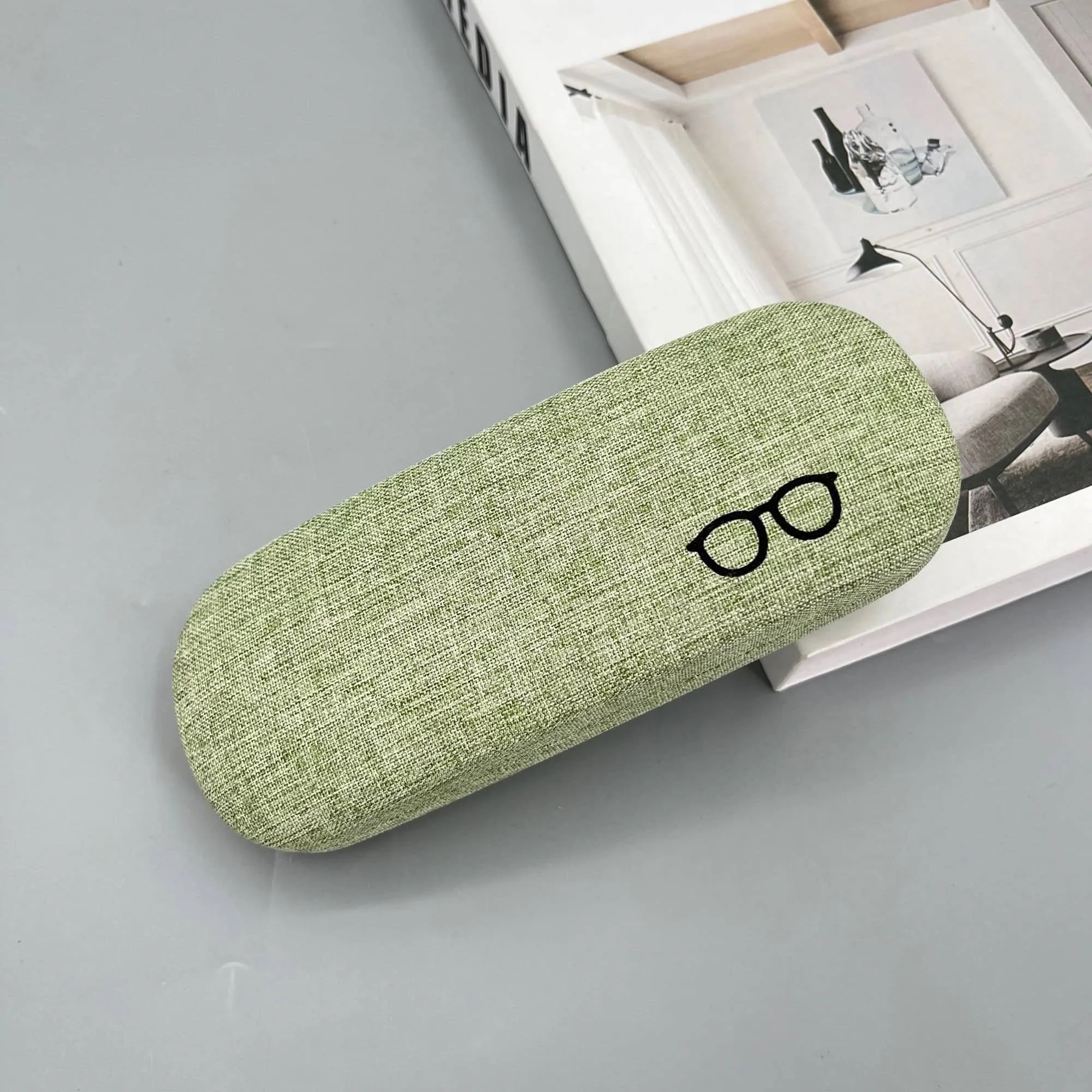 Portable Foldable Triangular Eyeglass Case 4