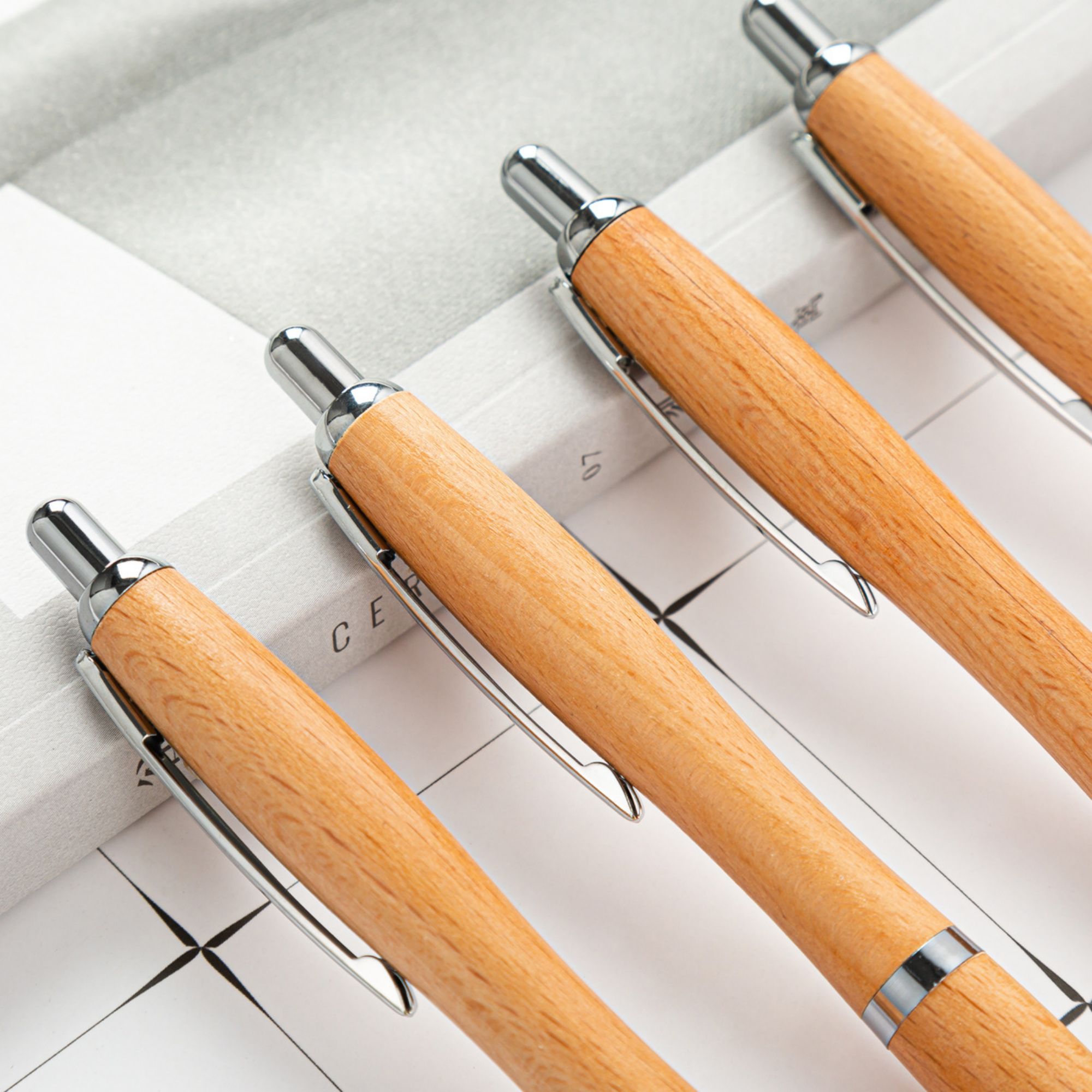 Bamboo Retractable Ballpoint Pen 3