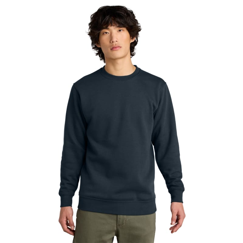 District V.I.T. Fleece Crew 80