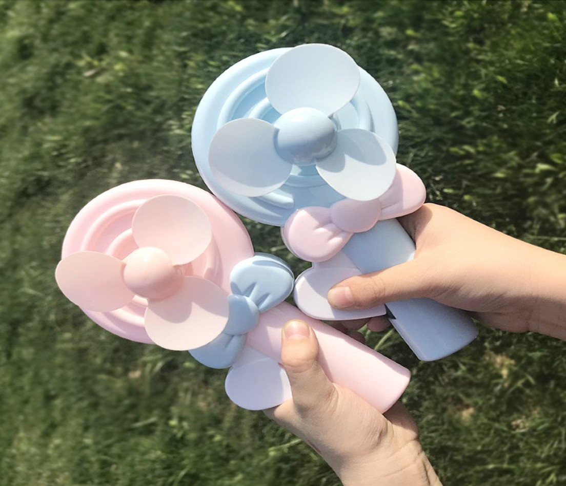 Hand-pressed Children's Small Fan 2