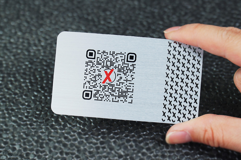 Aluminum Business Cards 4