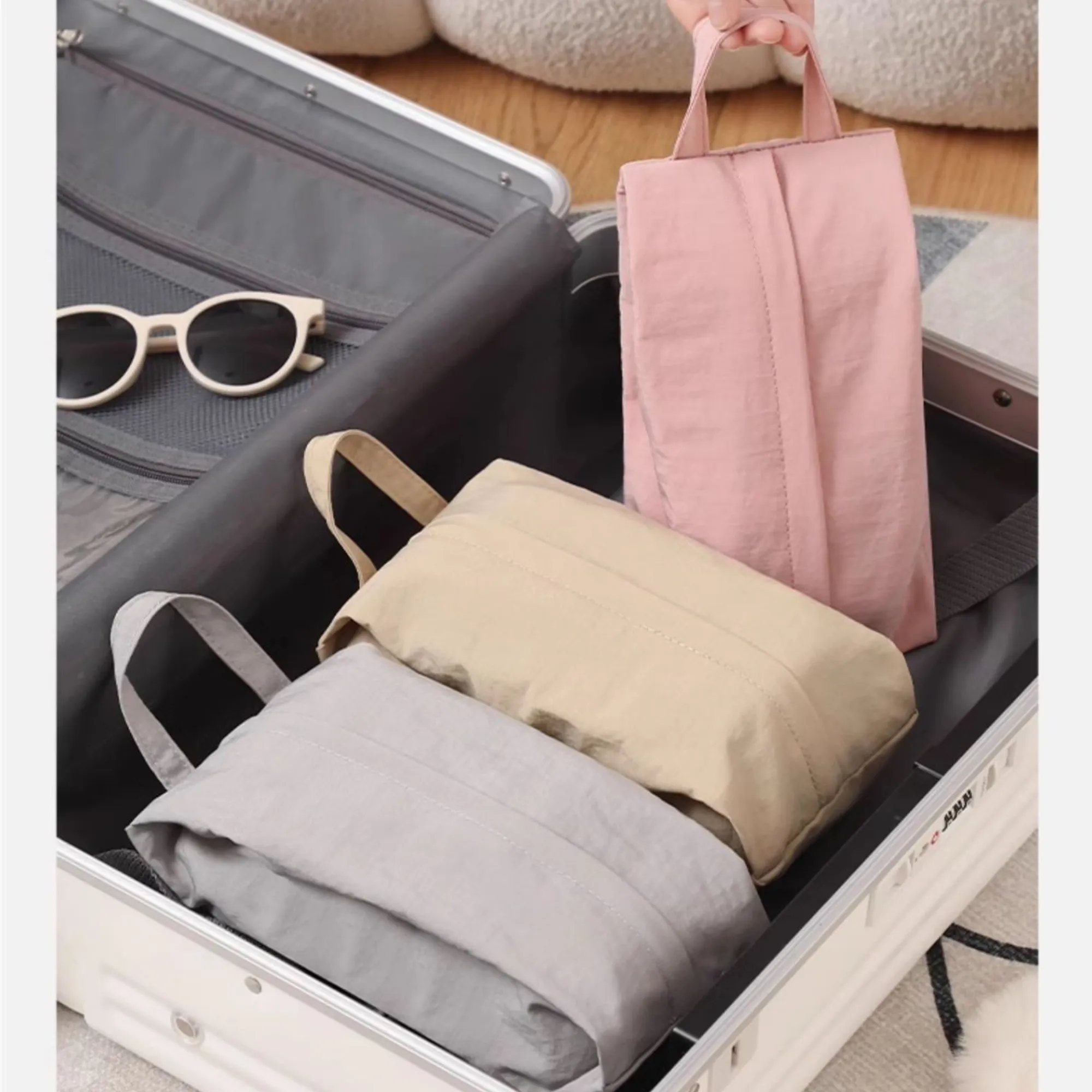 Travel underwear, socks, and miscellaneous items storage bag 3