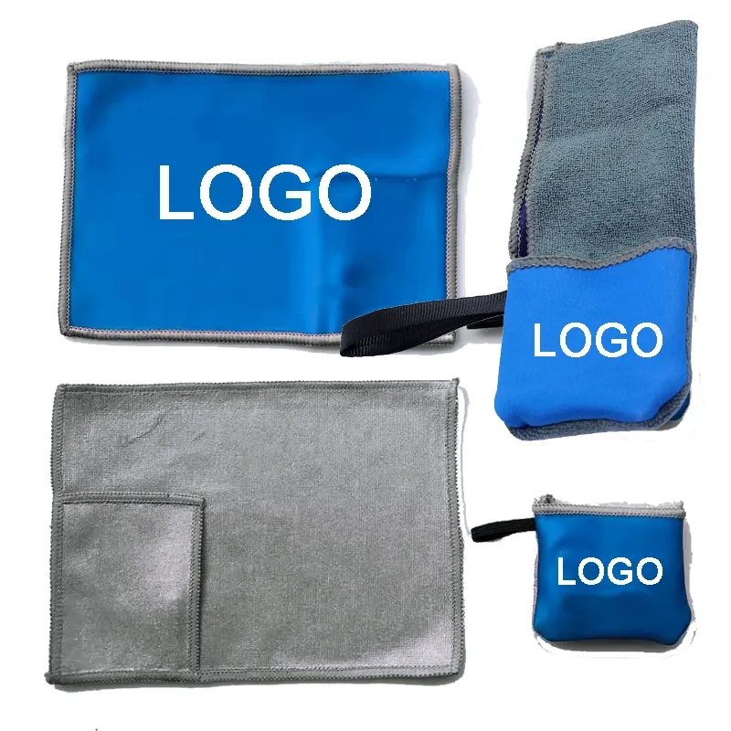Cleaning Cloth in Pouch 3