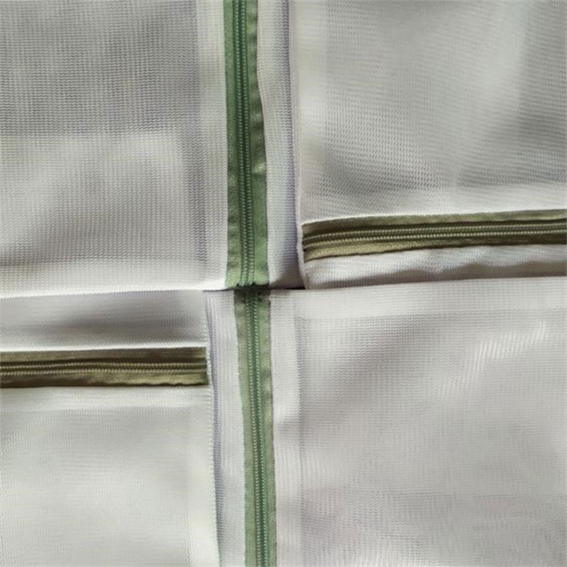 Zippered Mesh Laundry Bag 2