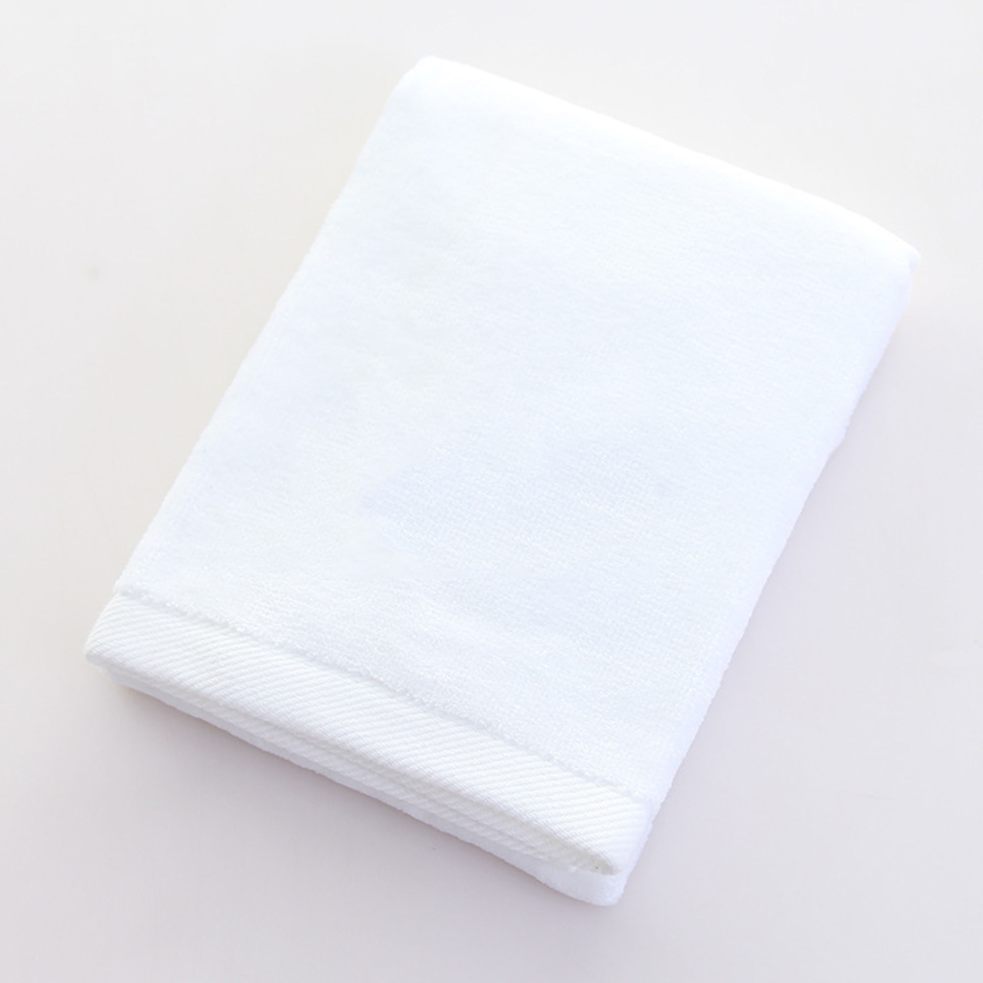 Embroidered 480GSM Cotton Terry Velour Golf Towel With Corner Grommet 3