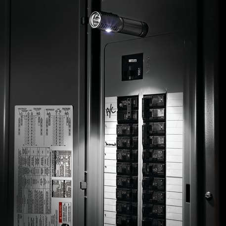 High Sierra® 3W CREE XPE LED Flashlight 4