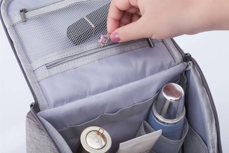 Large Capacity Travel Toiletry Bag 4