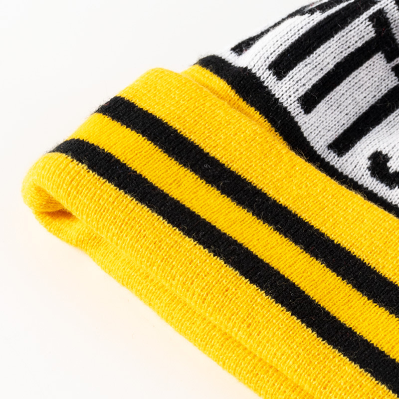 Acrylic Knit Cap With Fur Ball 5