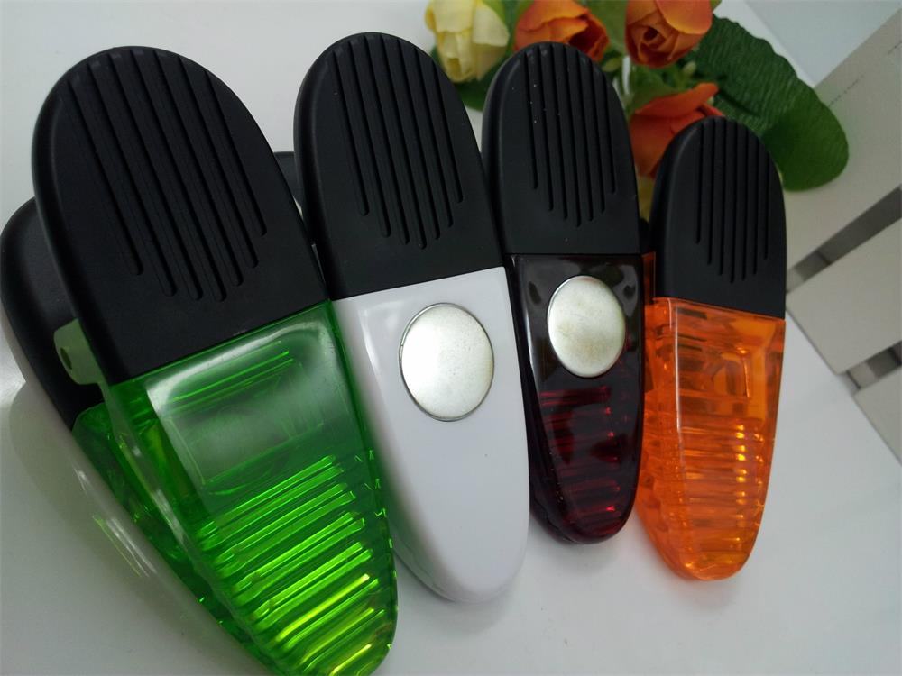 Jumbo Magnetic Clip 5