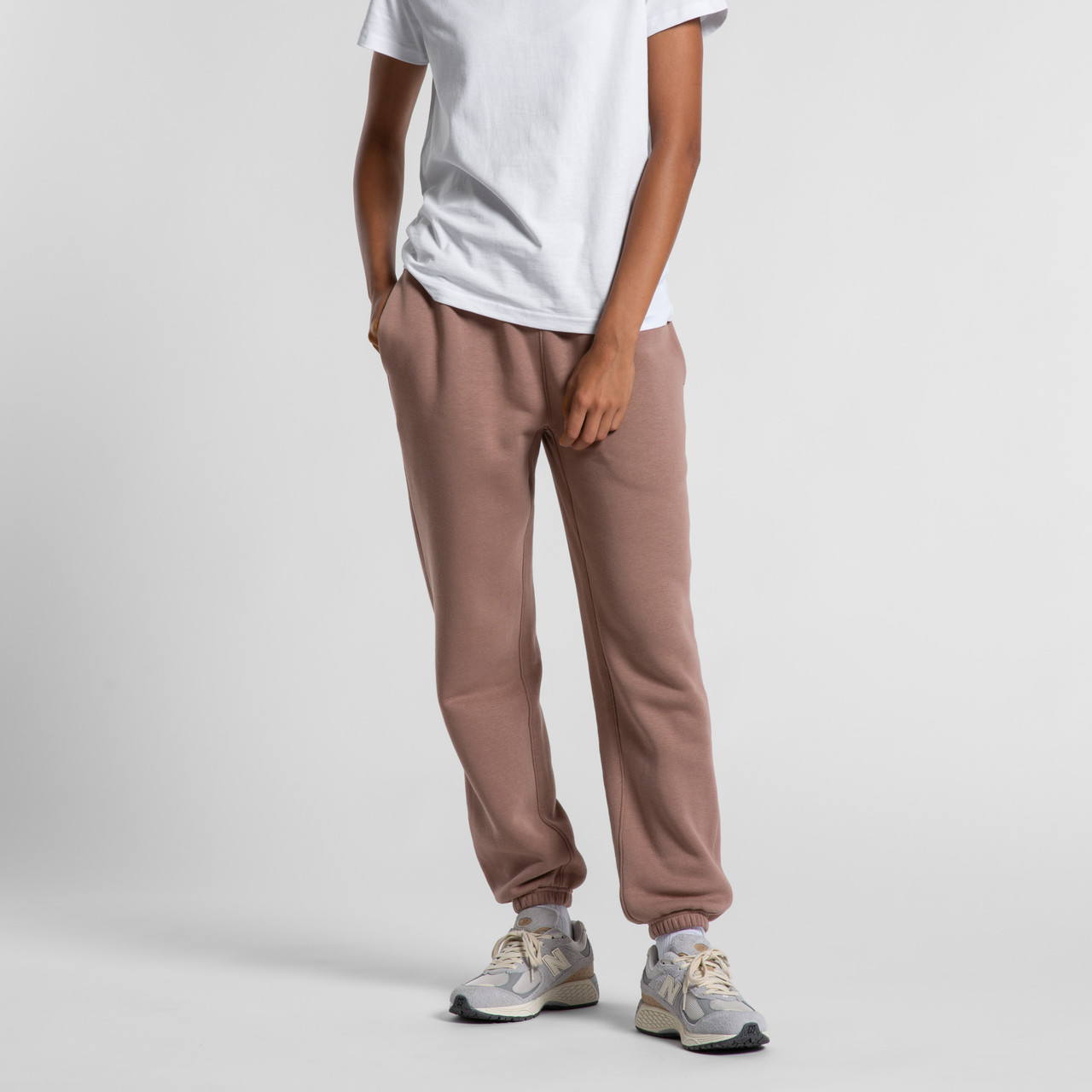 Wo's Relax Track Pants | 4932 12