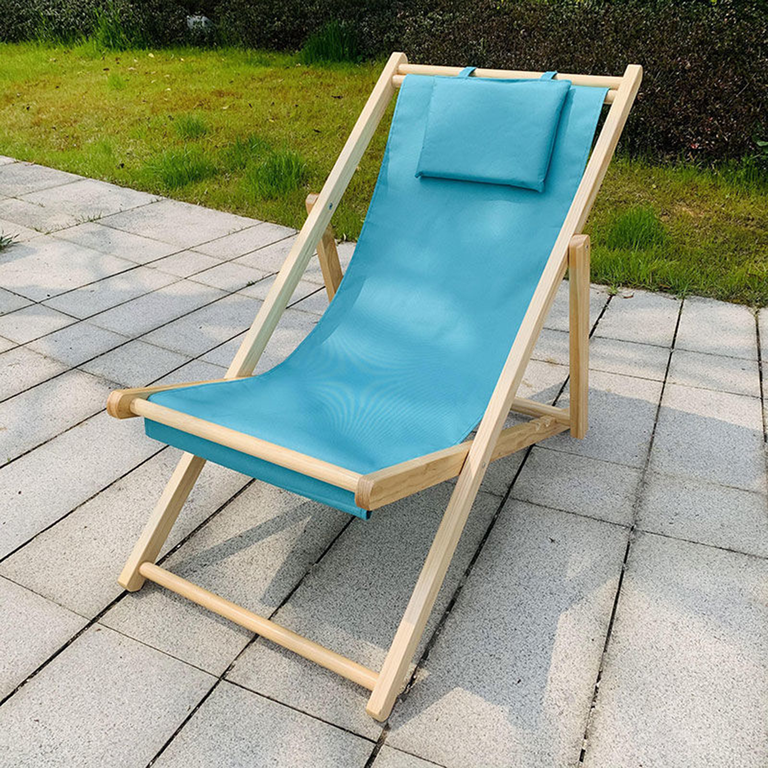 Outdoor Folding Beach Chair 1