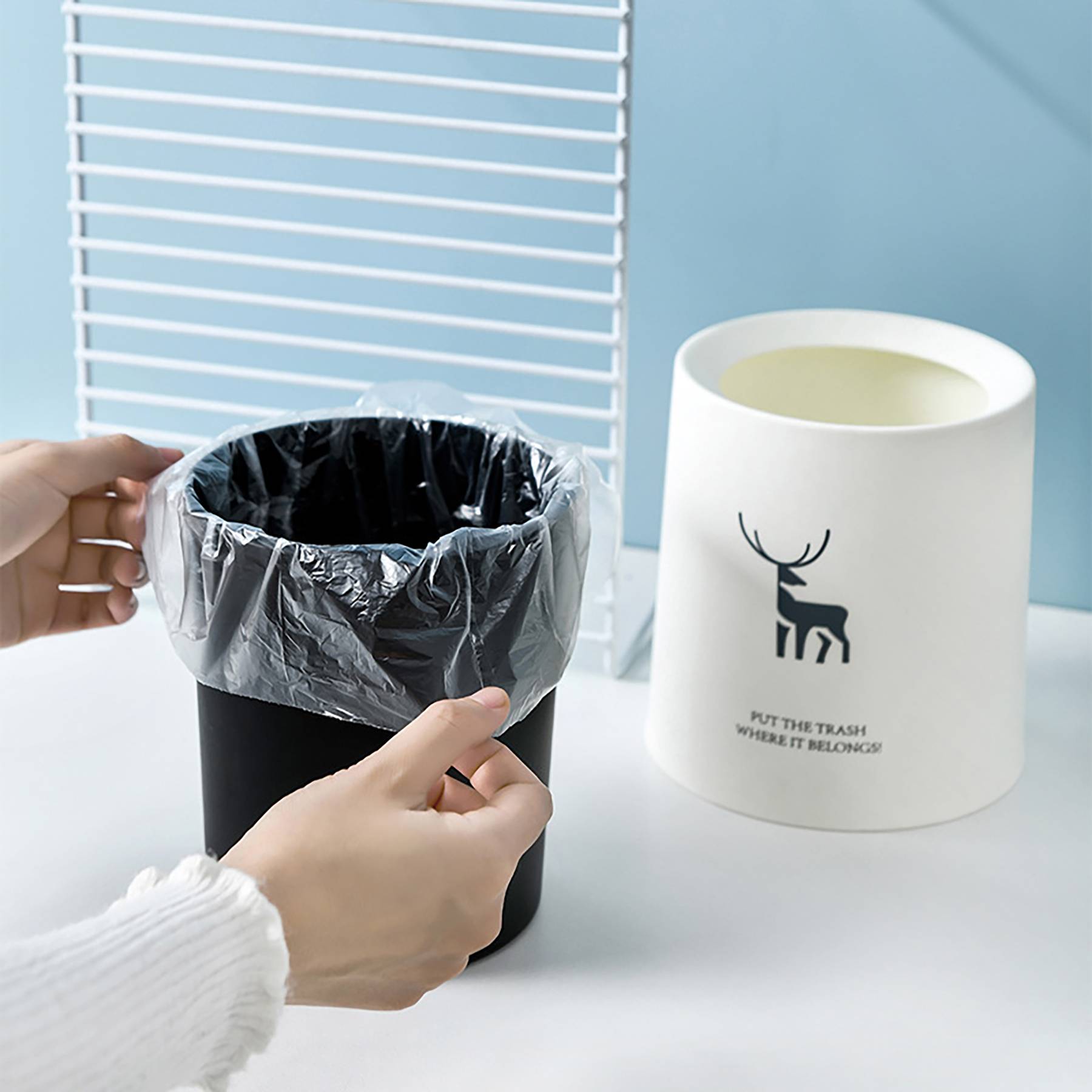Creative Office Desk Trash Can 3