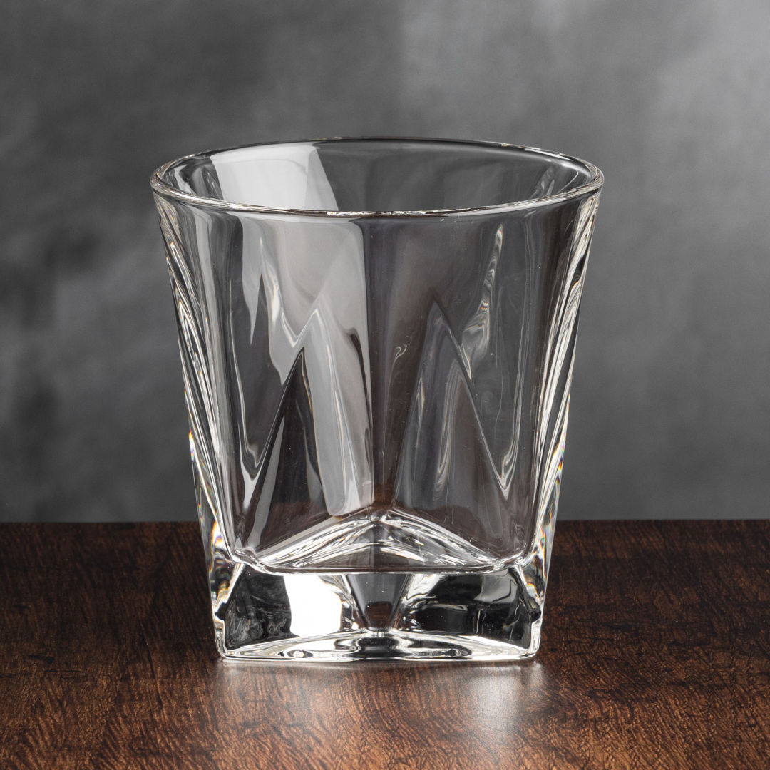 Oakhaven Whiskey Taster - Deep Etch 10