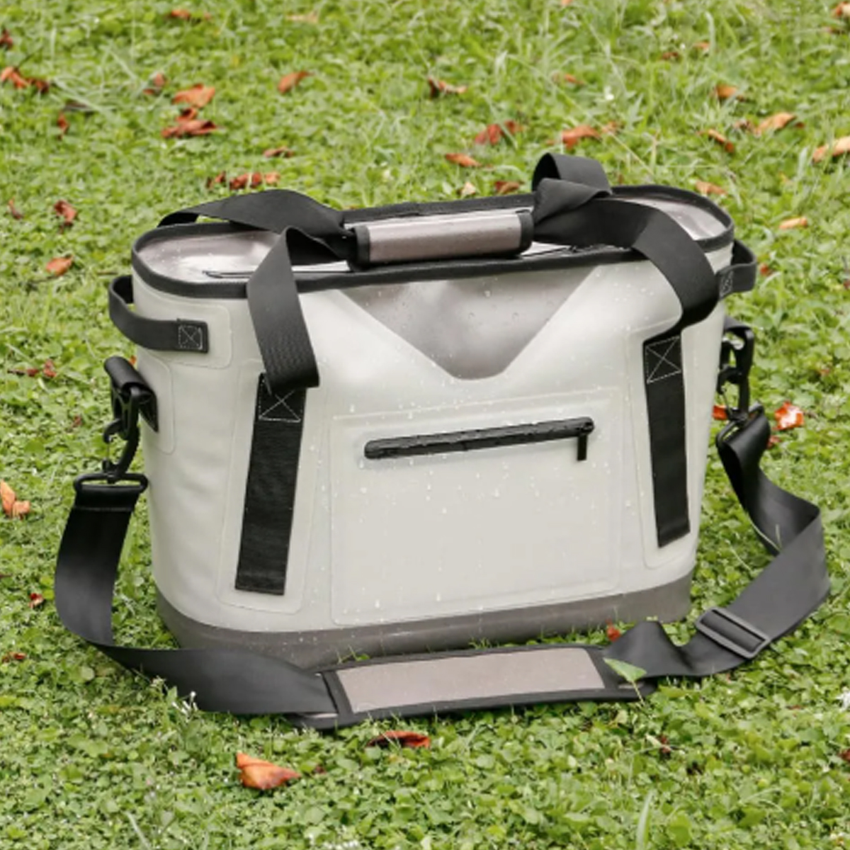 30L Heavy Duty Waterproof Cooler Tote Bag for Outdoor Use 5