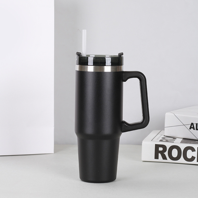 Tumbler Cup with Handle and Straw 3