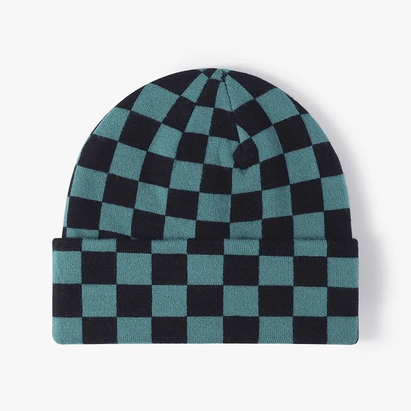 Checkered knit cap 2