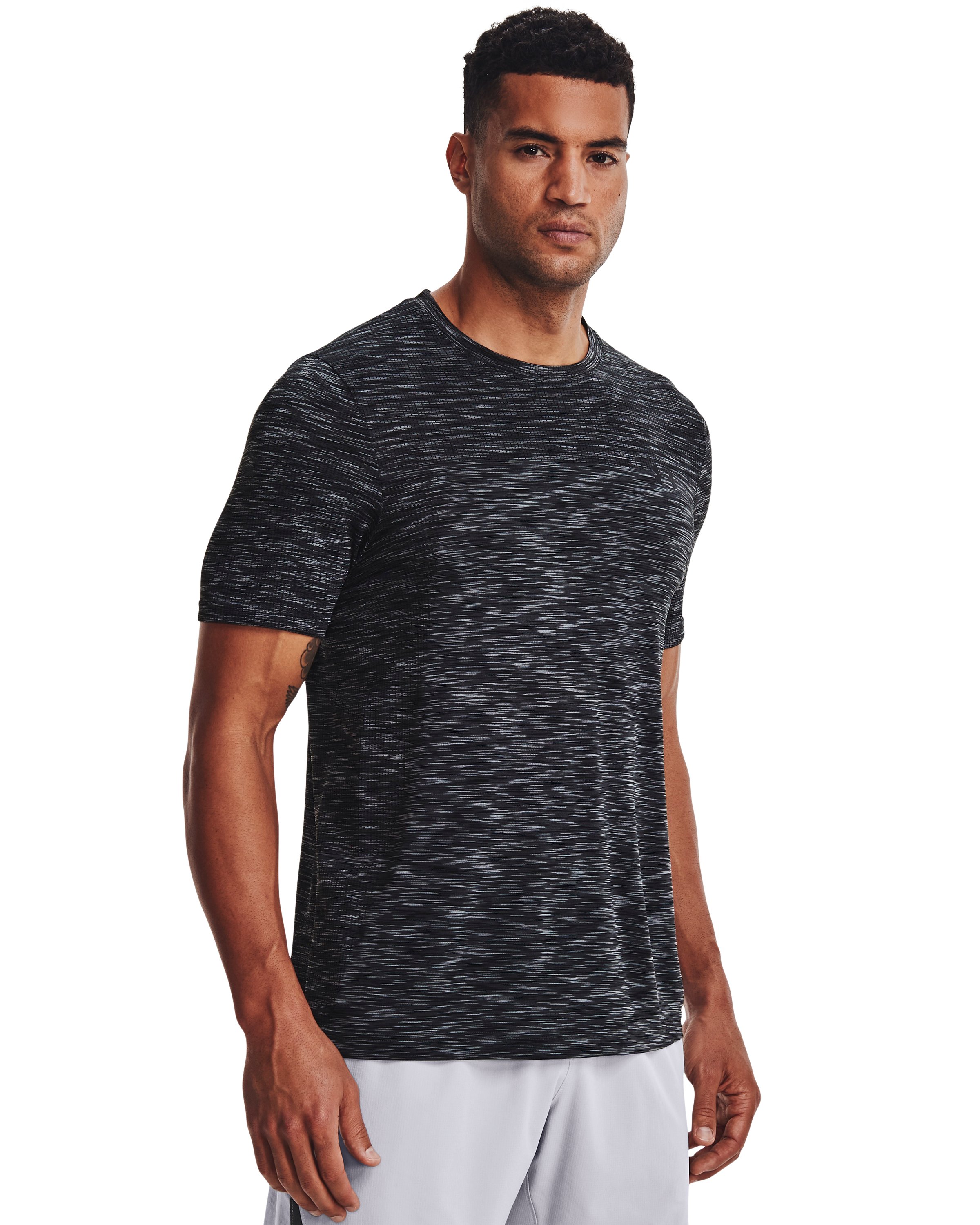 UA Seamless Men's Short Sleeve 1