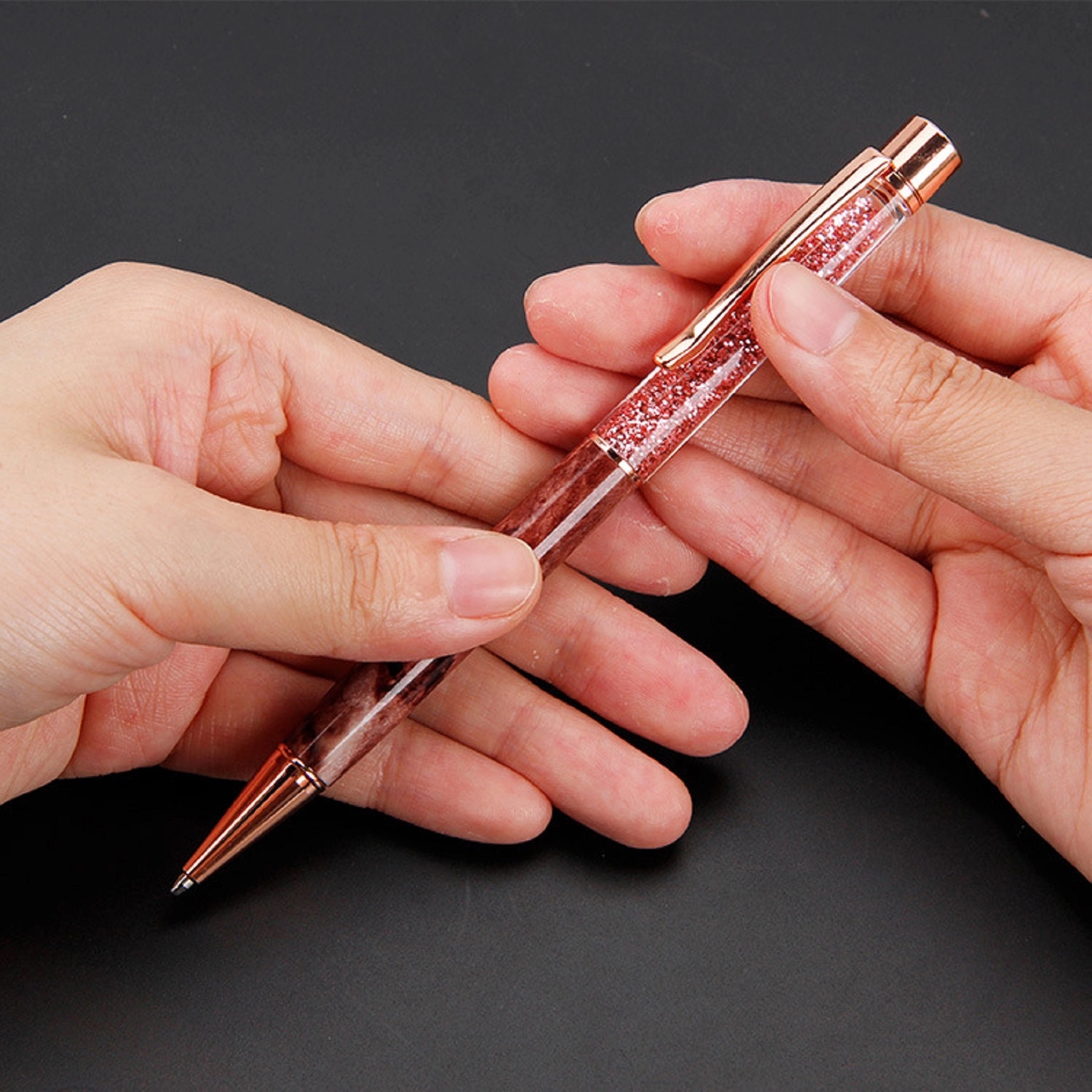 Oil Floating Glitter Metal Ballpoint Pen 4