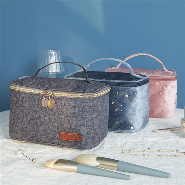 Geometric Diamond Beauty Makeup/Storage Bag 5