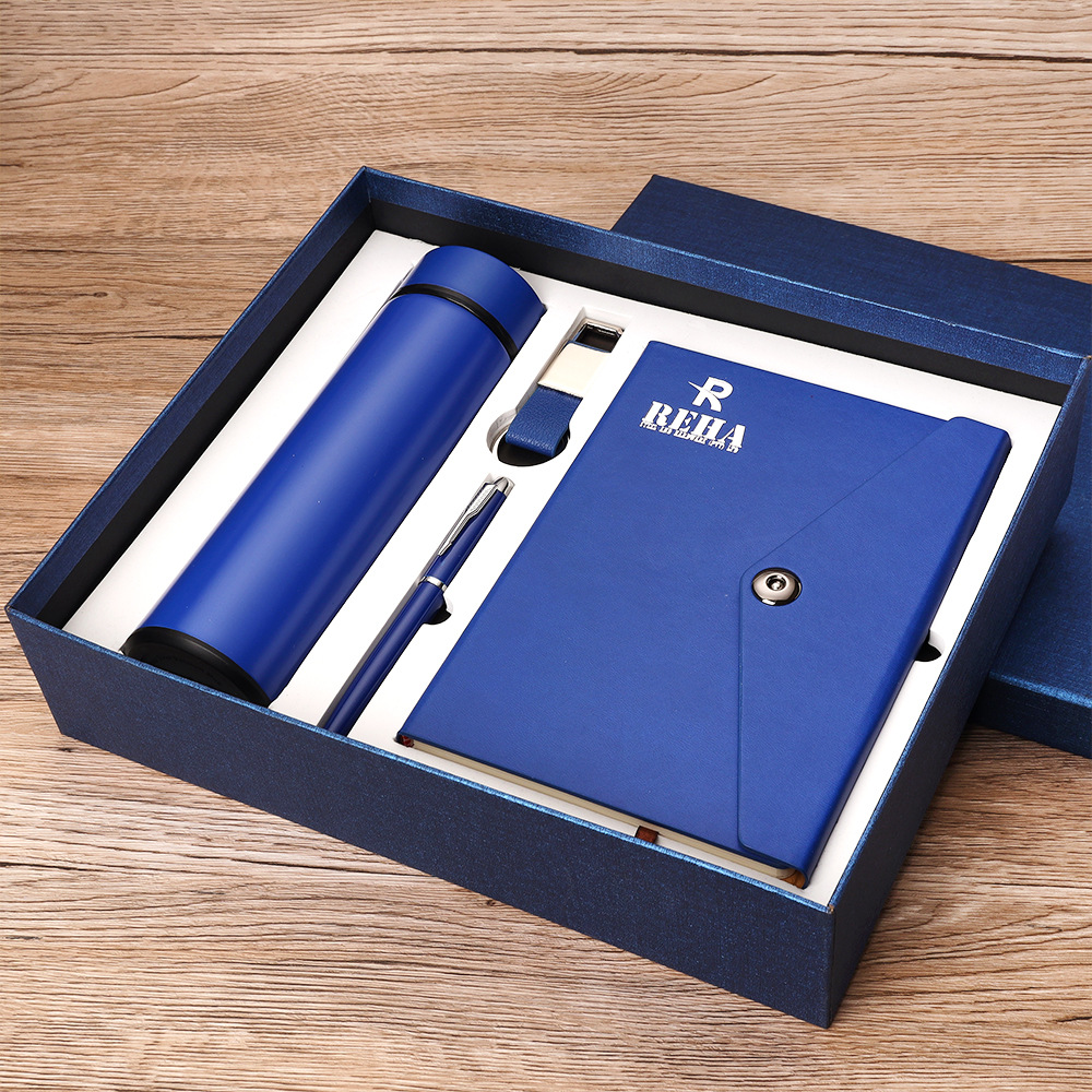 Luxury 4-Piece Office Gift Set 5