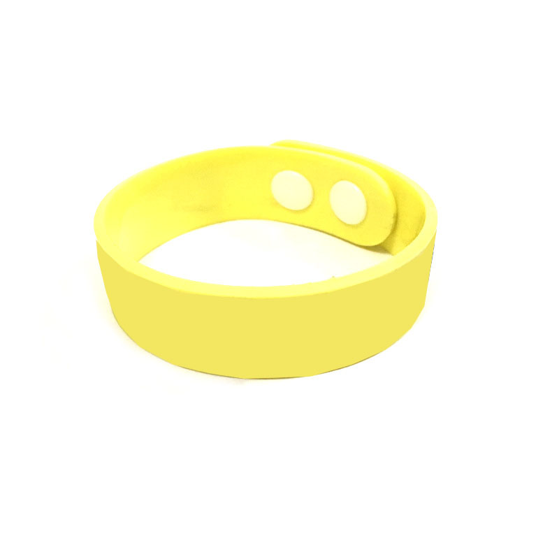PVC World Cup Silicone Awareness Wristband 2