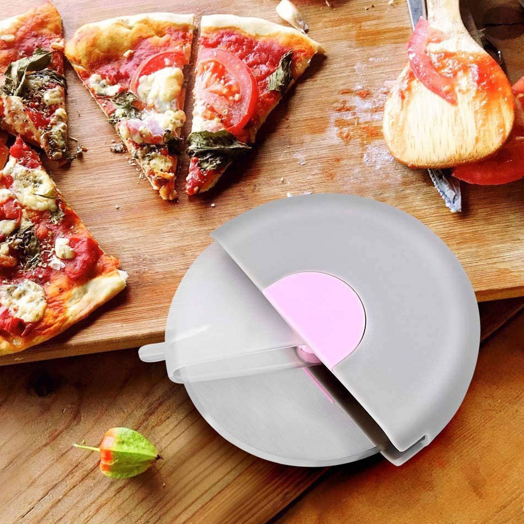 Creative round roller pizza cutter knife 3