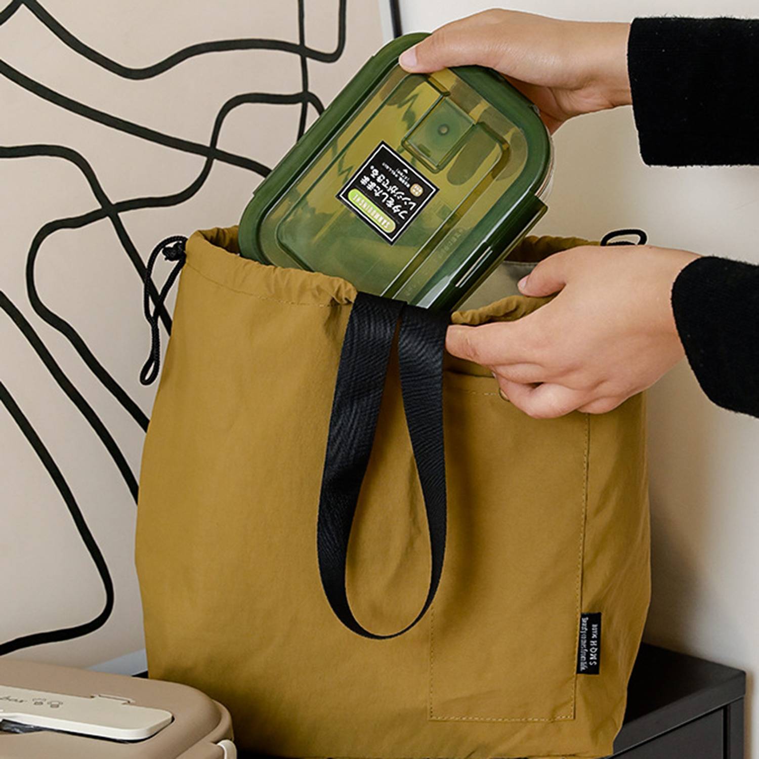 Waterproof Nylon Insulated Lunch Tote Bag 7