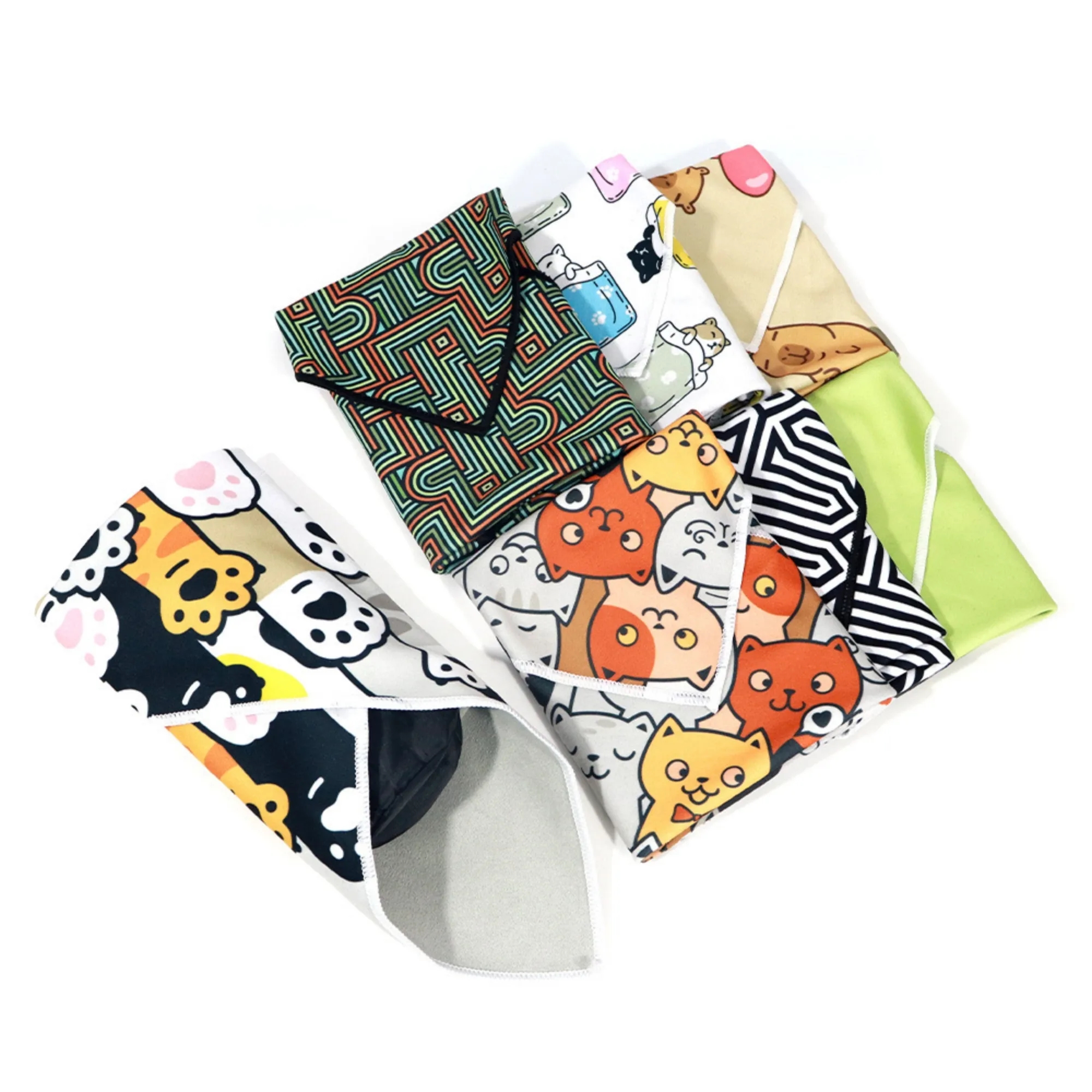 Multi-Functional Self-Adhesive Cleaning Cloth 4