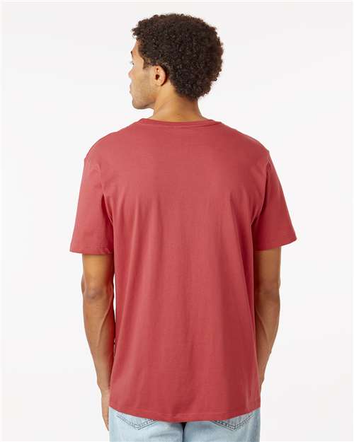 Unisex Classic T-Shirt - 200 114