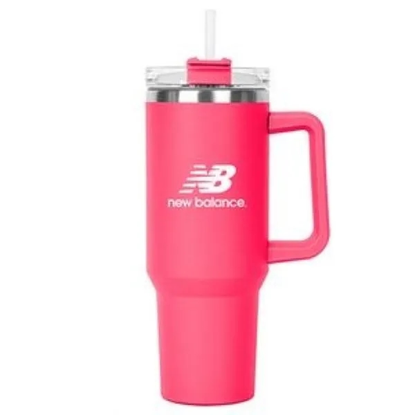 The Hippo Mug & Straw Lid With Twist Closure 13