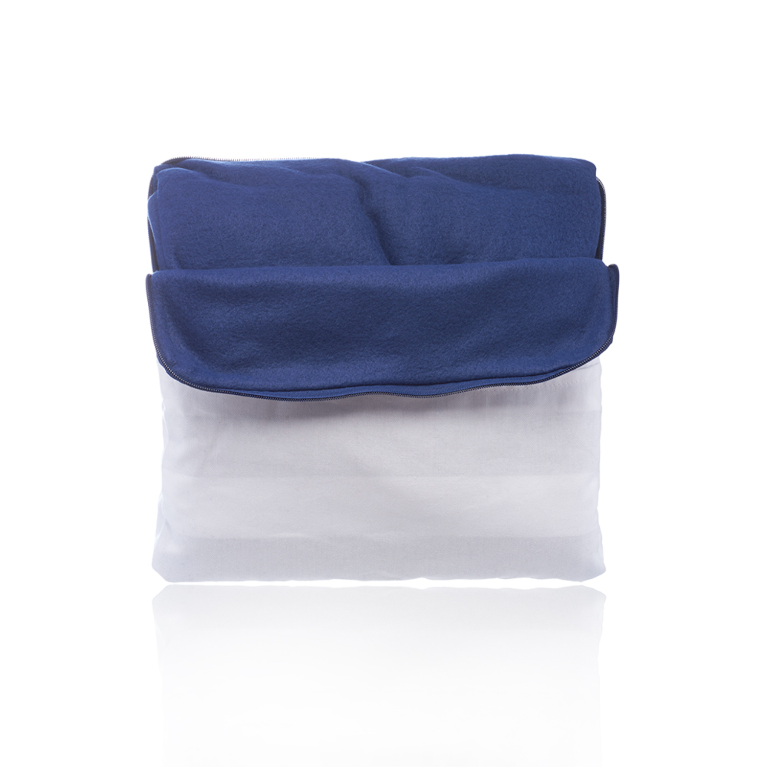 Travelmate 2-in-1 Convertible Pillow Blanket 3