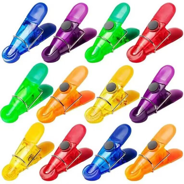 Magnetic Clip 2