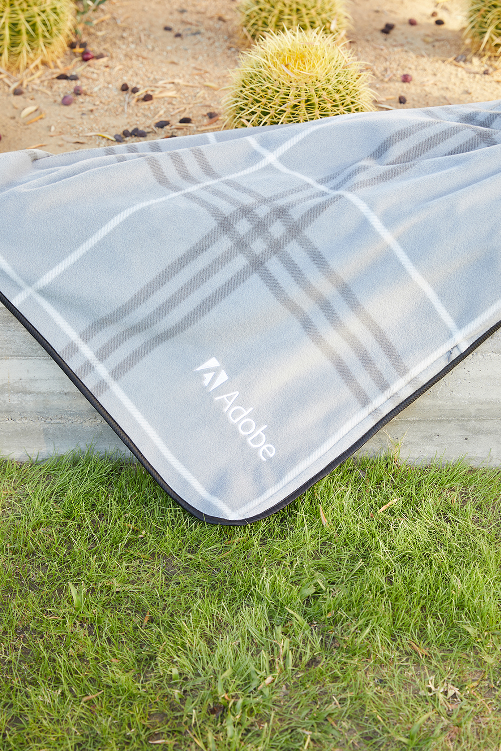 TUSCANY BACKPACK PICNIC BLANKET™ 3