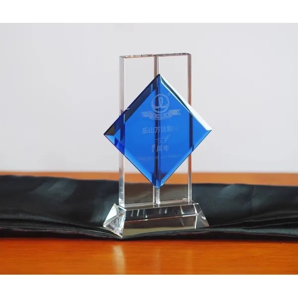 CRYSTAL BOLD AWARD 2