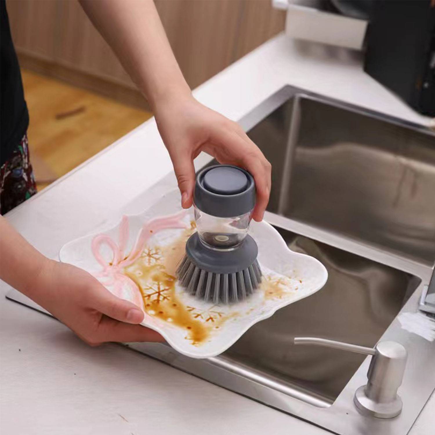 Household pots and bowls press liquid sponge cleaning brush 4