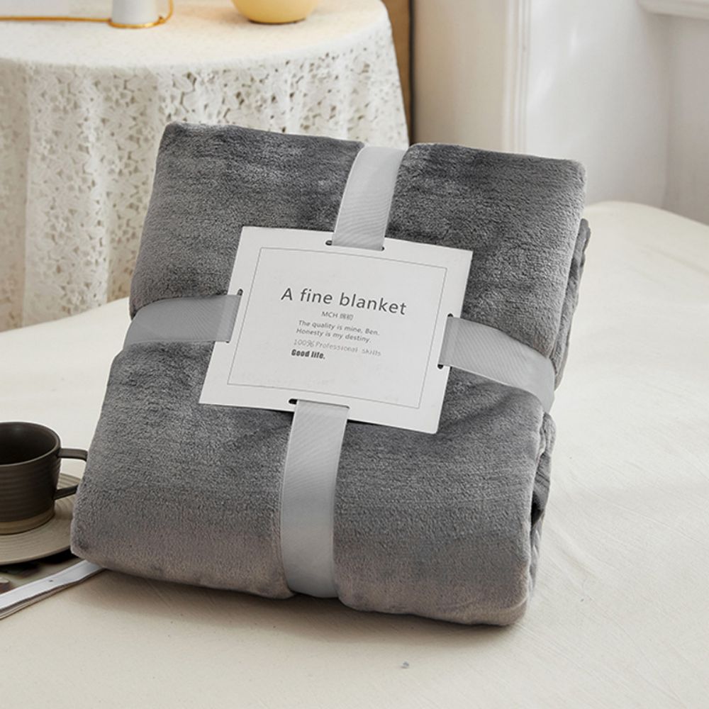 Soft And Comfortable Fleece Blanket 4