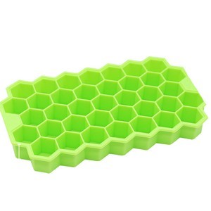 Silicone Ice Cube Tray With Lid 2