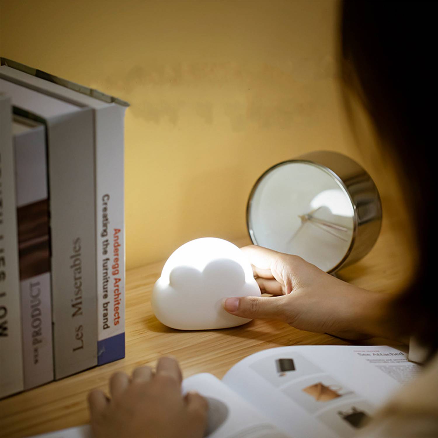 Rechargeable Clouds Shaped ABS Night Light 7