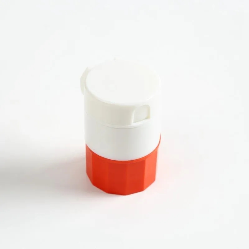 4-Layer Pill Case with Cutter 3