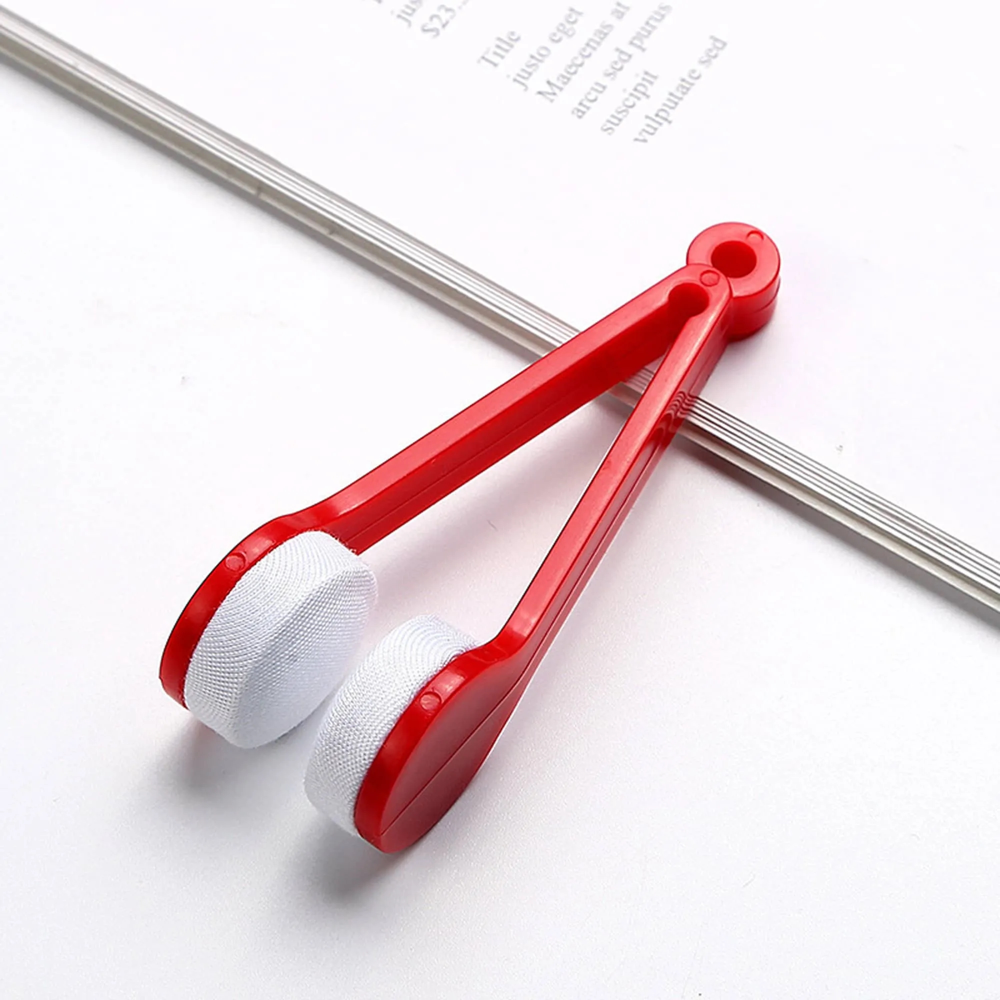 Portable Eyeglass Cleaner 6