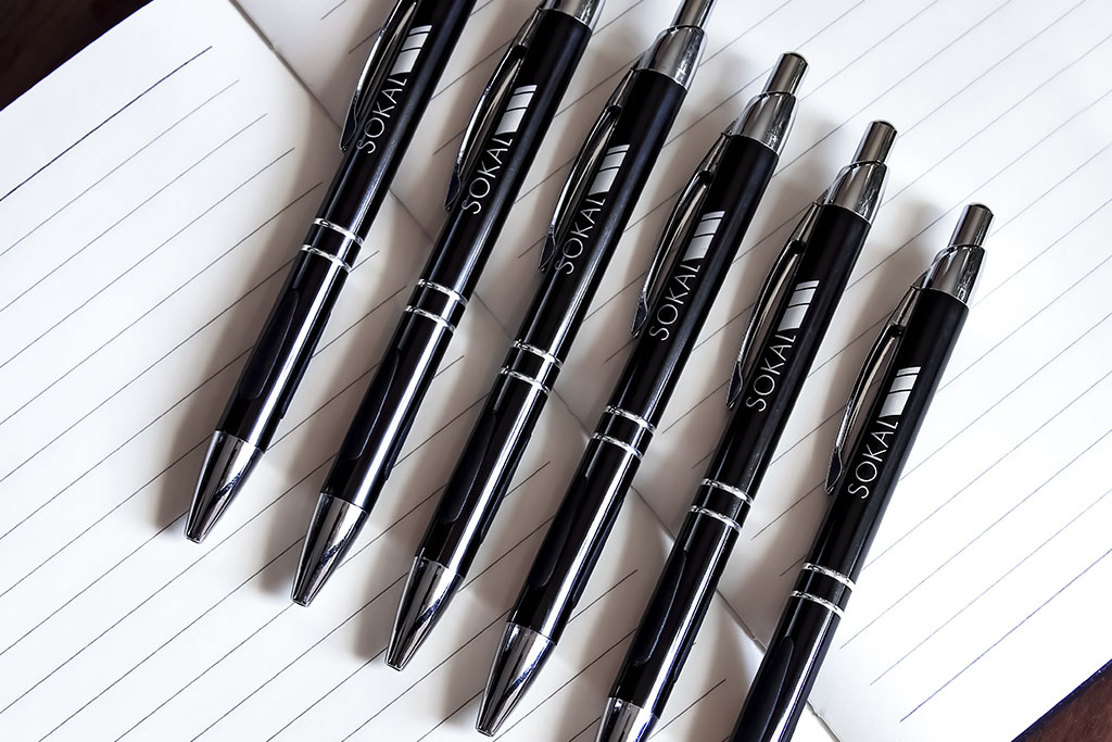 Black Metal Personalized Pens 4