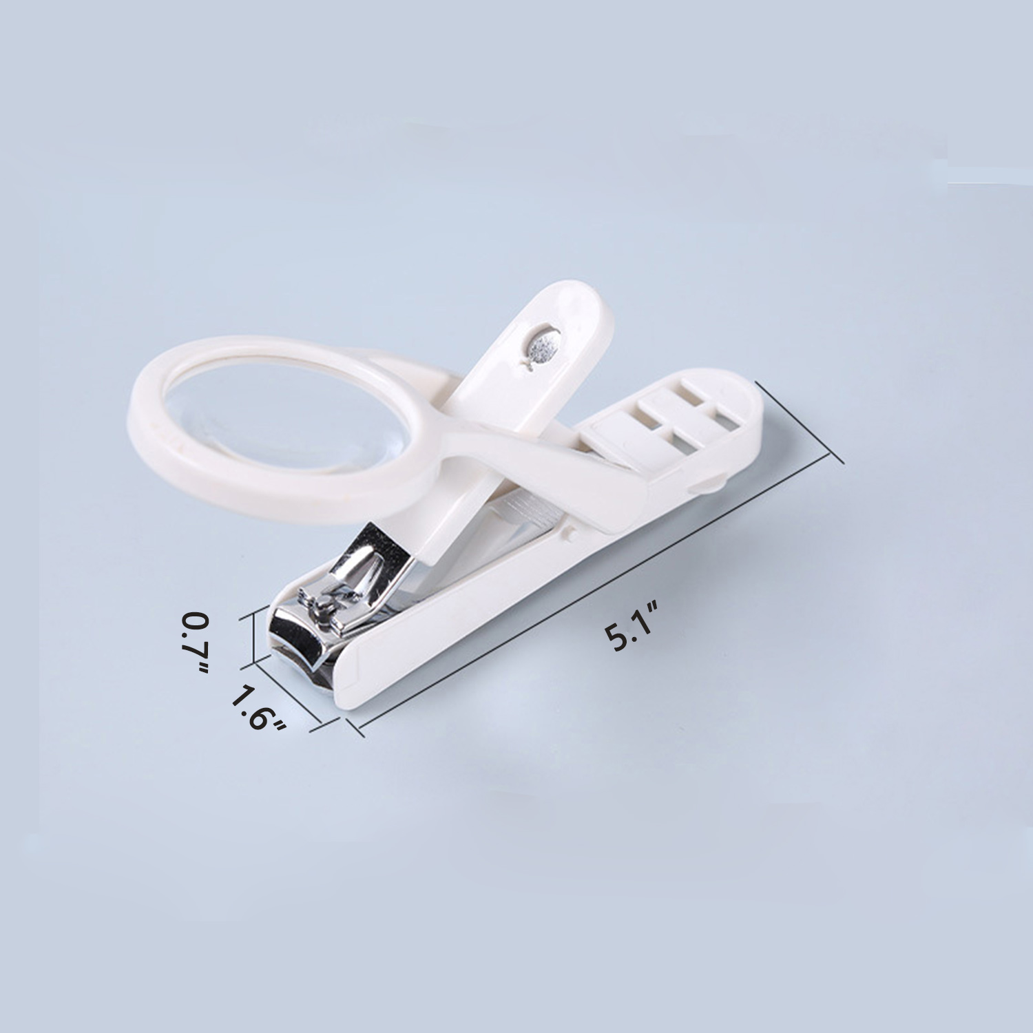 Rotating Magnifying Glass Nail Clippers 1