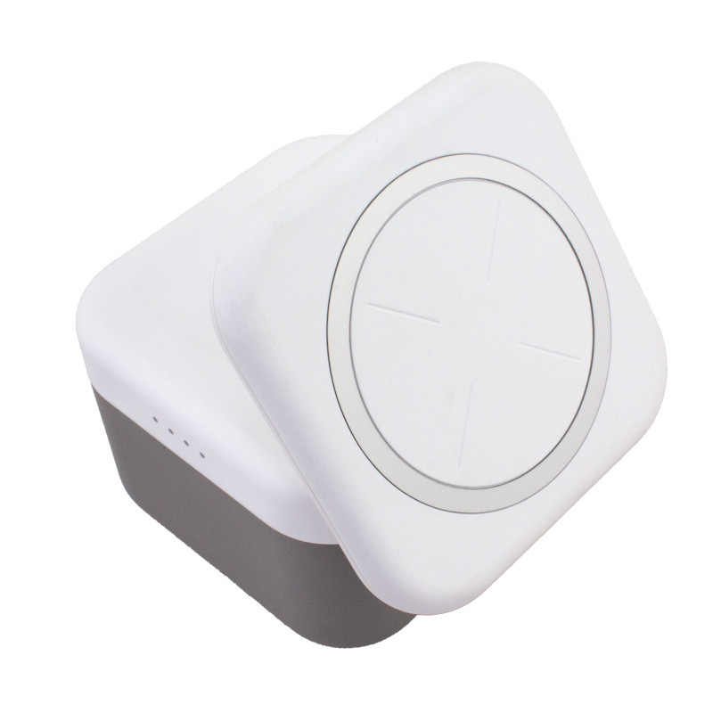 Chi-Charge Modular 3-in-1 Wireless Charger 20