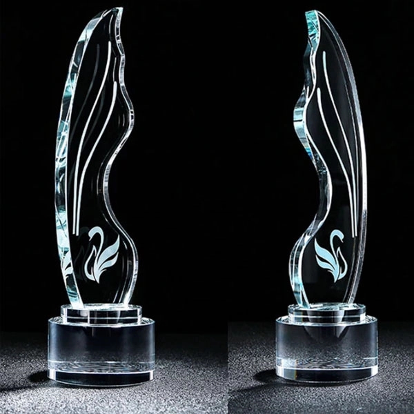 Wing Shaped Crystal Trophy 4