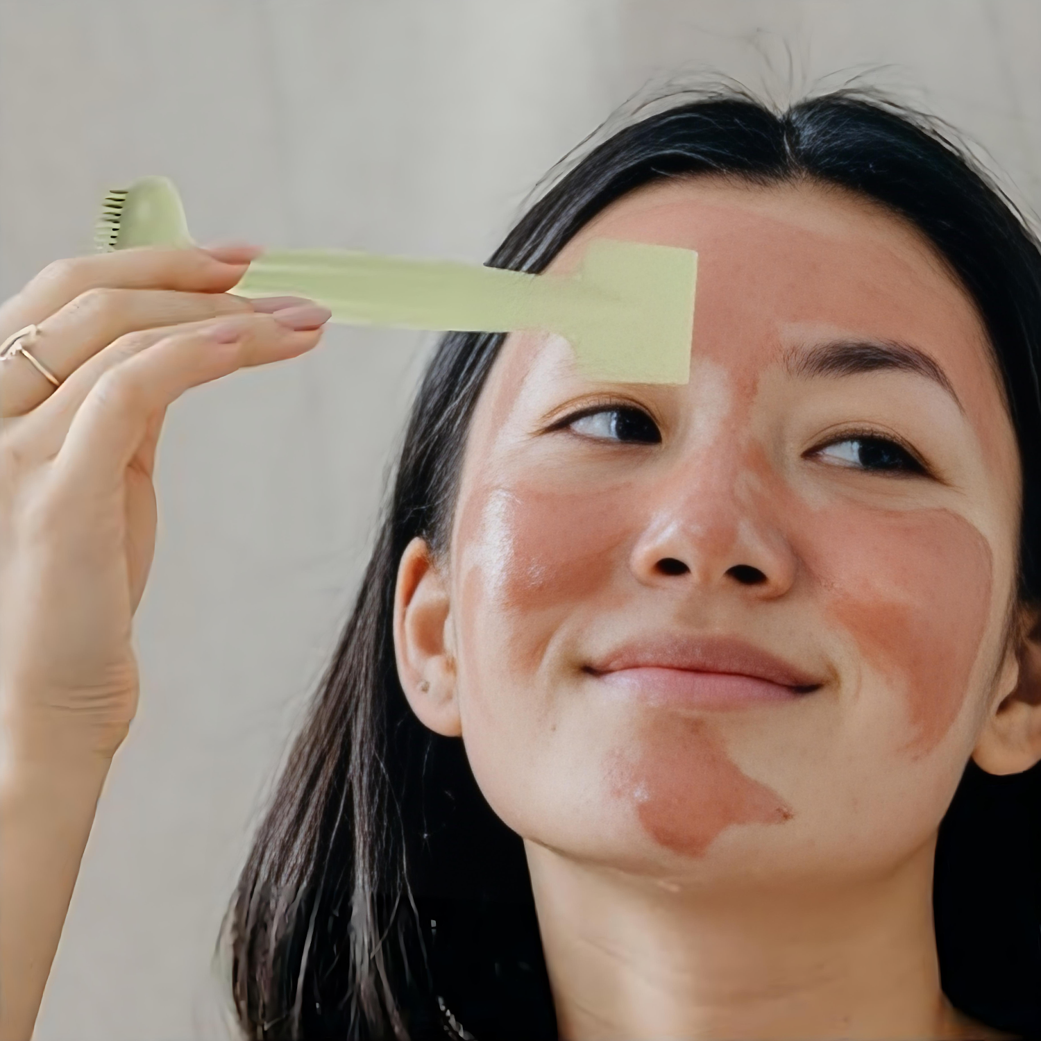 Silicone Dual-Head Facial Brush – Gentle & Deep Cleansing 8